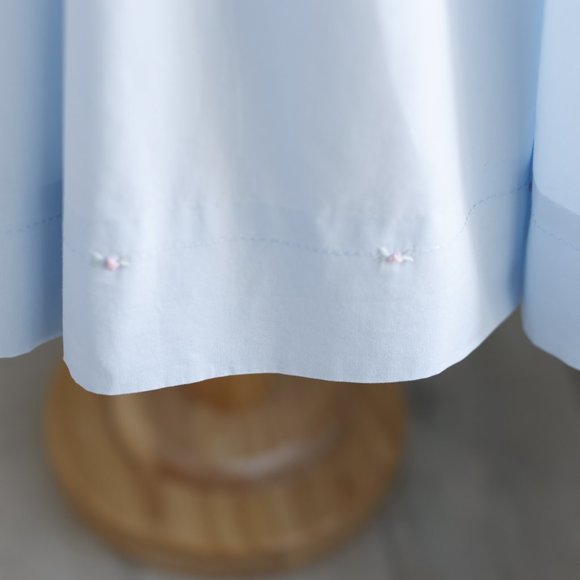 Blue Smocked Dress Hand Embroidery Boutique Size 7 Vacation Spring Summer - Picture 6 of 7